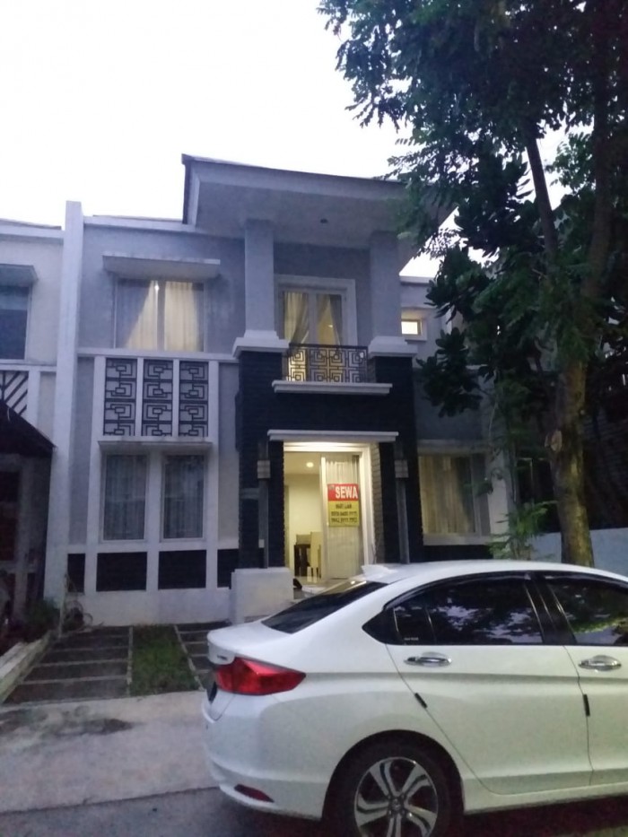 Rumah Disewakan di Cluster Florencia Lippo Cikarang